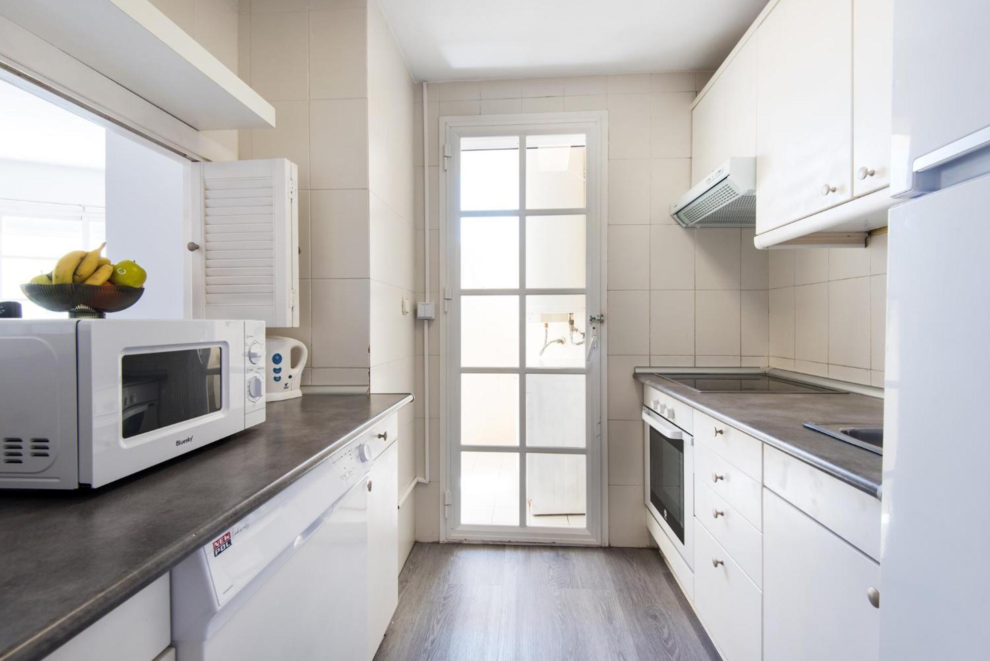 Apartmento En La Pequena Venecia, Puerto Marina ベナルマデナ エクステリア 写真